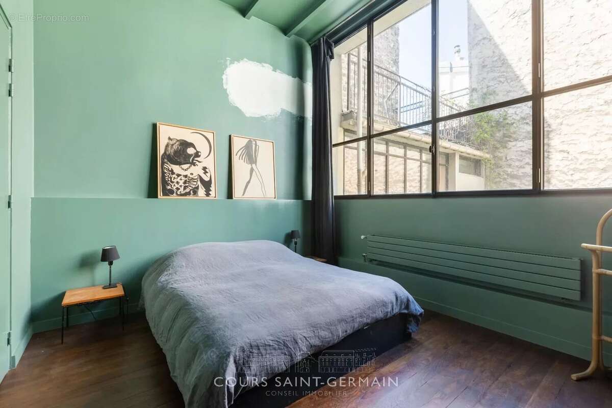 Appartement à PARIS-11E