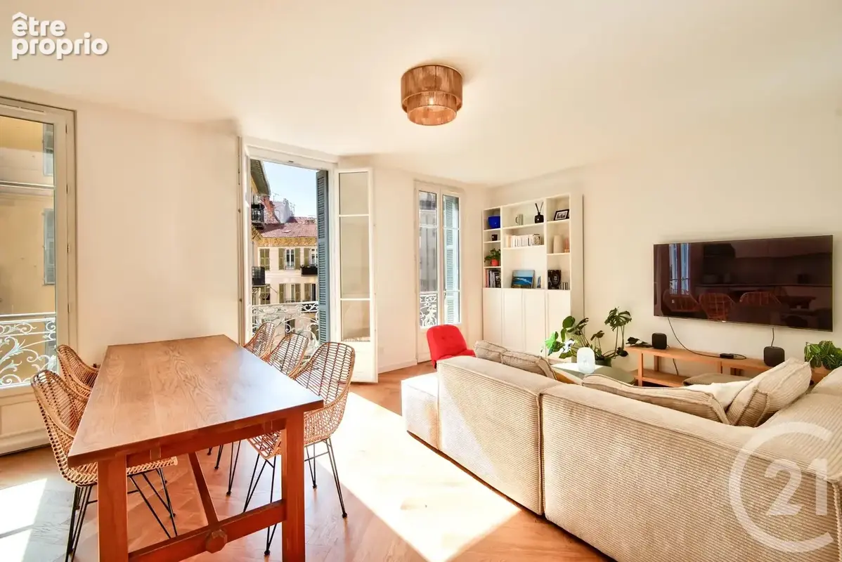 Appartement 3 pièces 71 m² à vendre à Nice (06000) - photo 2