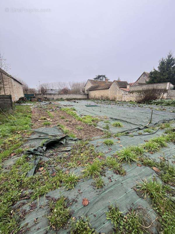 Terrain à INGRANDES