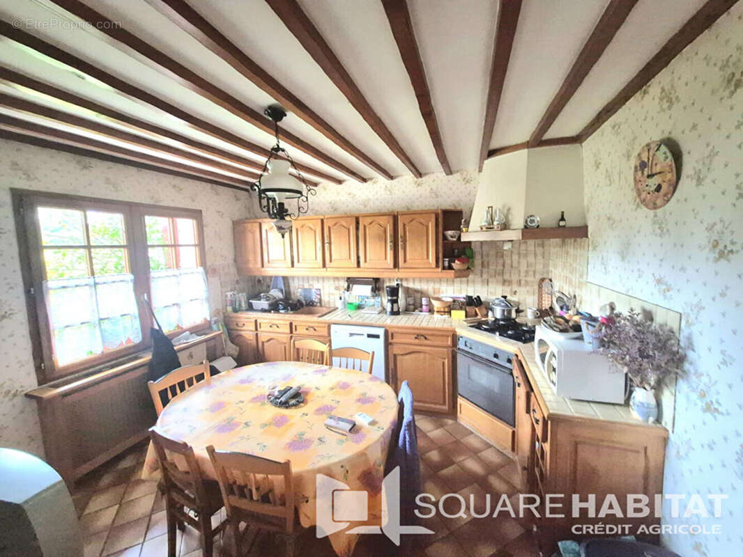 Maison à IZEL-LES-HAMEAUX