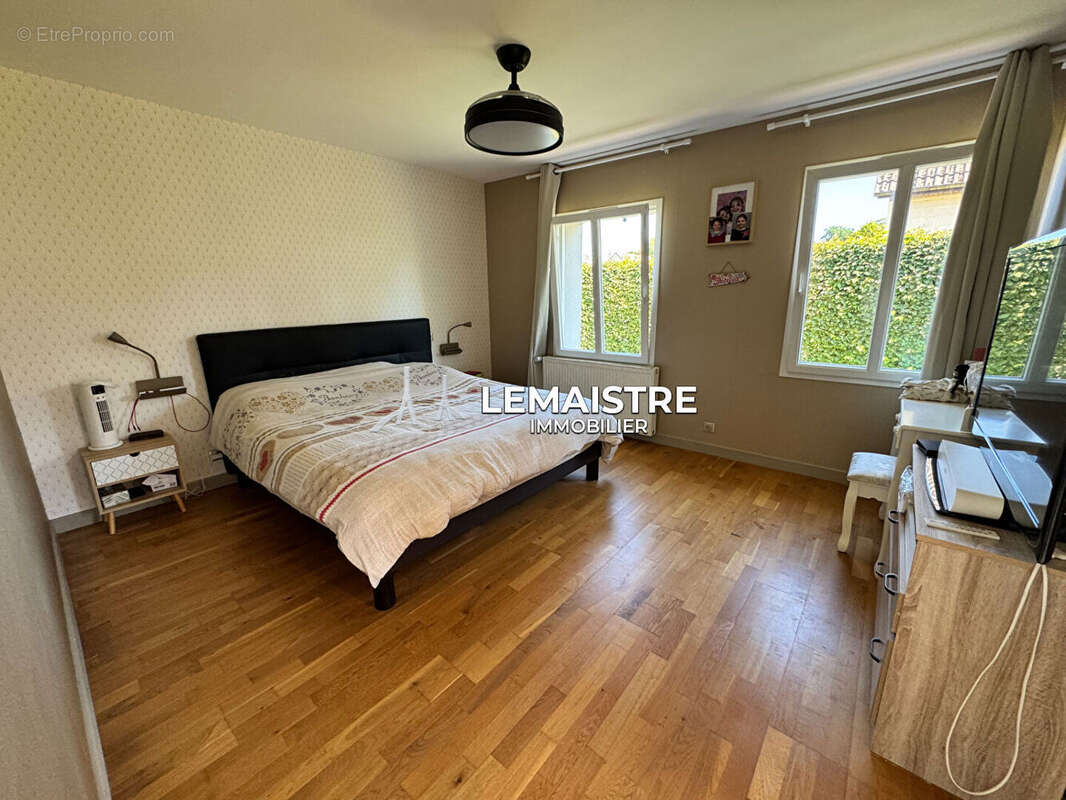 Très proche Goderville Maison avec vie de plain-pied à vendre - 146 m² - 3 chambres - photo 7