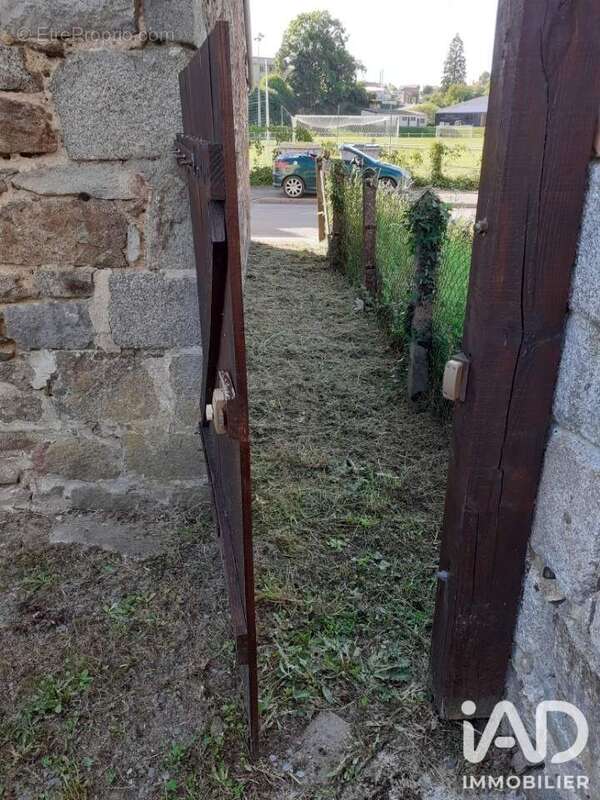 Photo 6 - Maison à AUZANCES