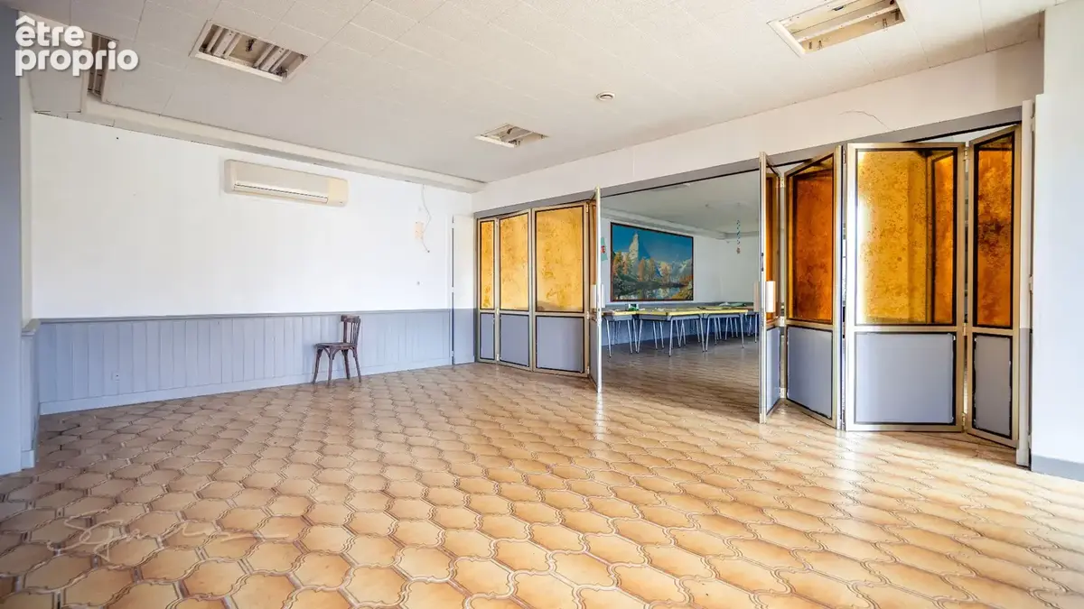 Ancien hôtel 604 m² – 16 chambres, local commercial 113 m² et terrain à bâtir 1 909 m² – 12 min de Lacq, 23 min de Pau - photo 15