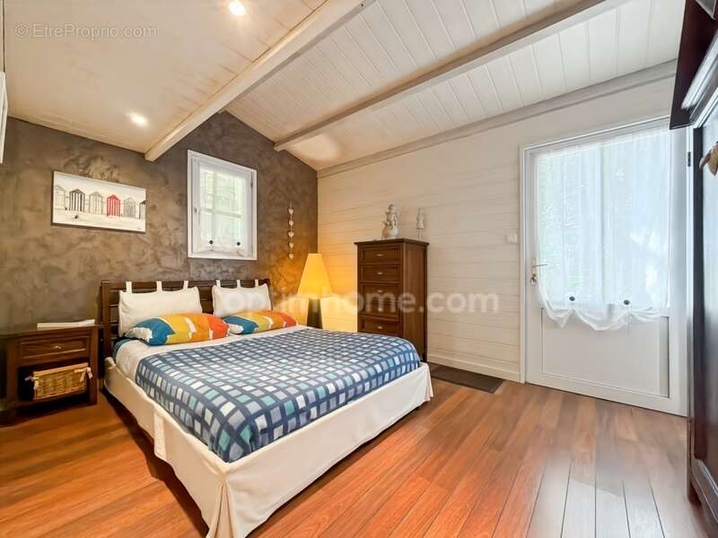 Maison à SAINT-MARTIN-DE-RE