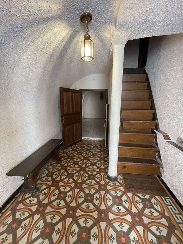 Maison de village avec cave - photo 3