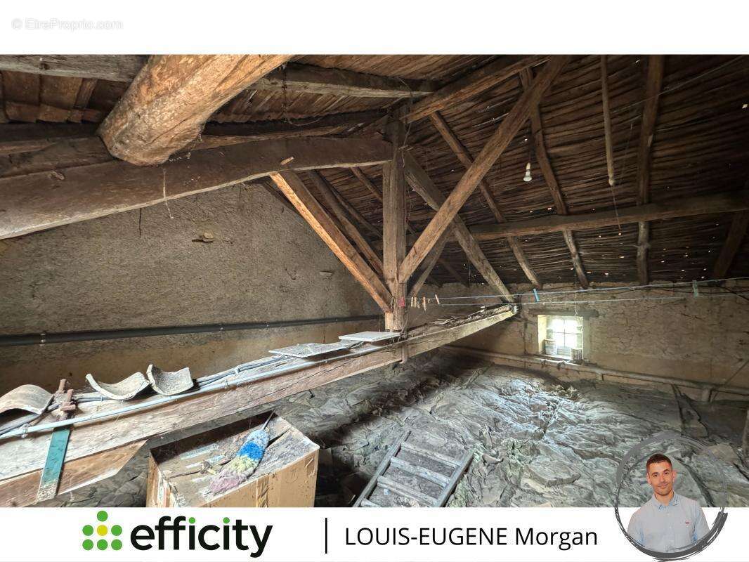 Maison 142 m² à Saint-Romain  - photo 13