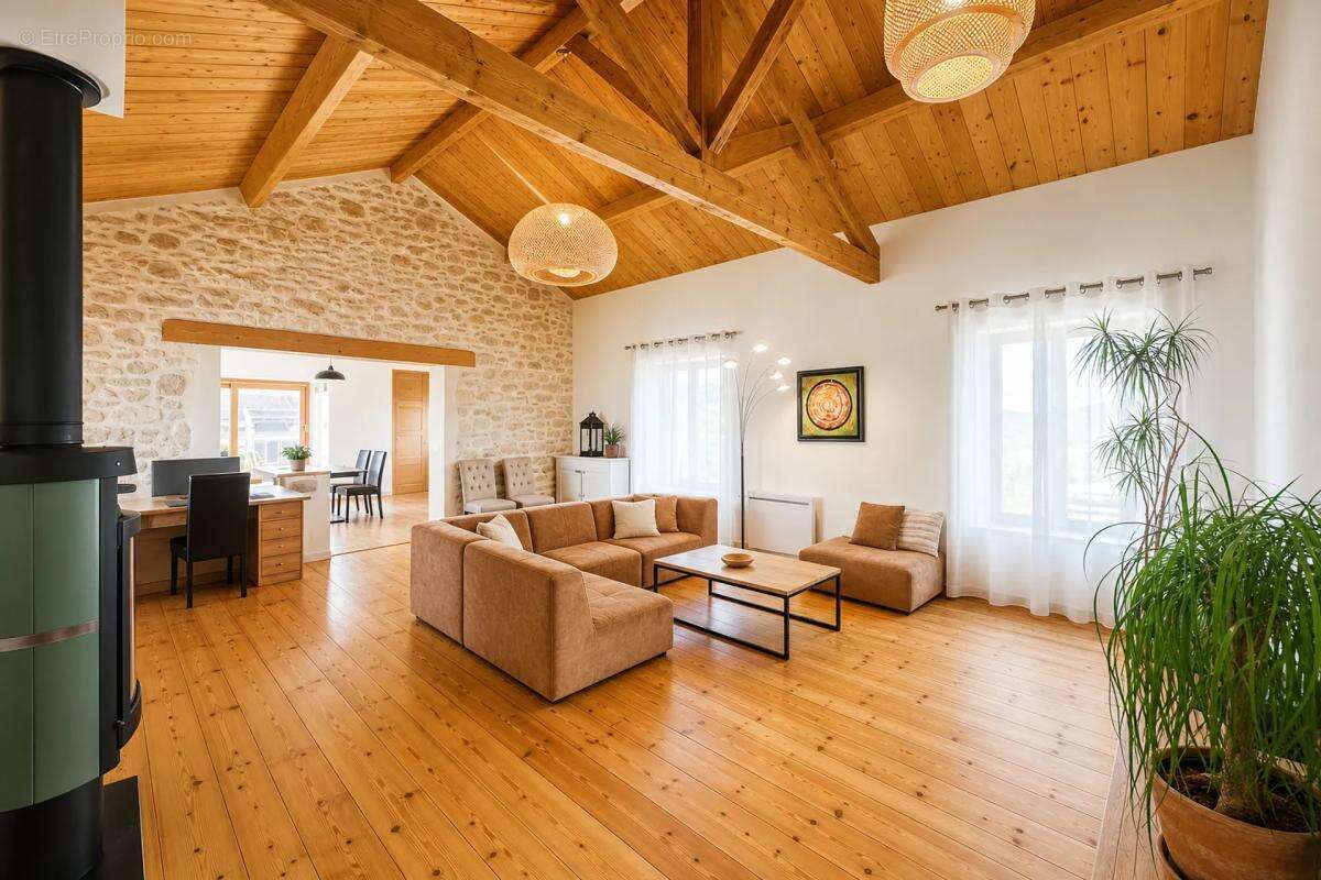 Maison de 5 pièces d'environ 126 m² à Digne-les-Bains - photo 3