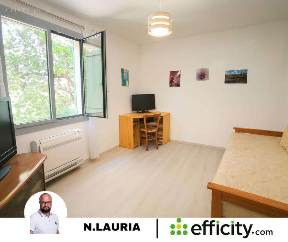 Maison à PEYROLLES-EN-PROVENCE