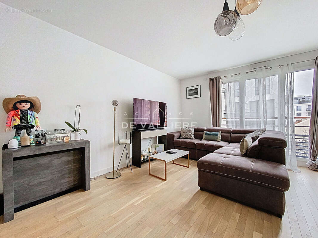 Appartement à SURESNES