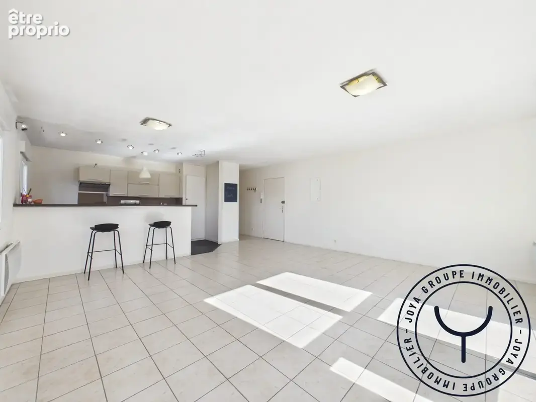 Appartement 3 pièces 75 m² à vendre à Troyes (10000) - photo 2