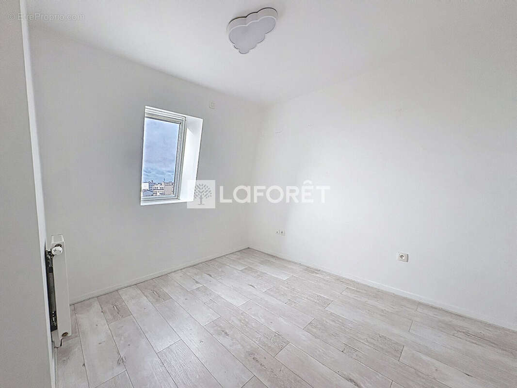 Appartement à ROMAINVILLE