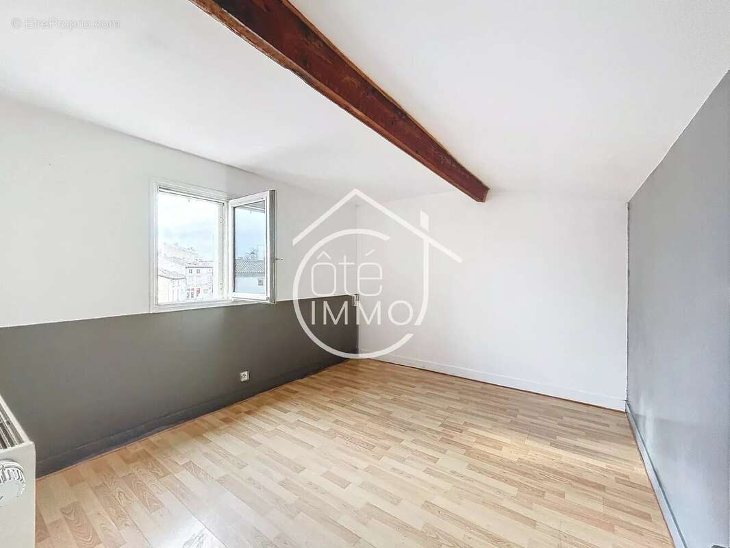 Maison à CASTILLON-LA-BATAILLE