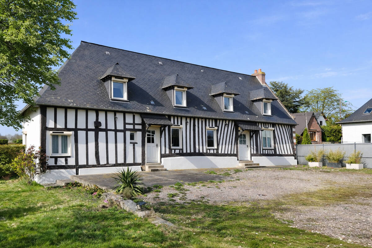 Maison à NEUFCHATEL-EN-BRAY