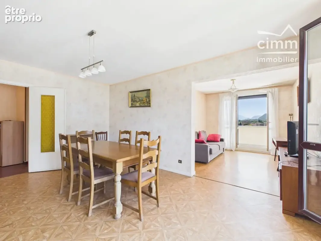 Appartement 4 pièces 80 m² à vendre à Fontaine (38600) - photo 2