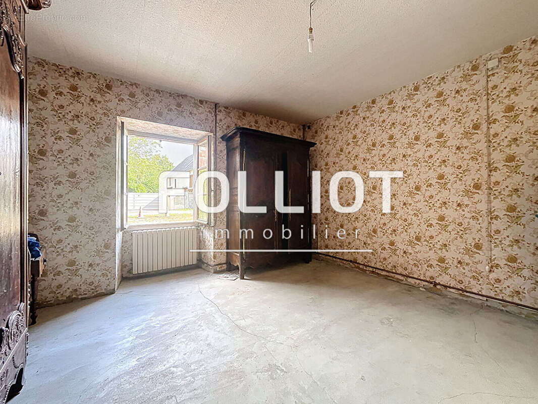 Maison à SAINT-SAMSON-DE-BONFOSSE