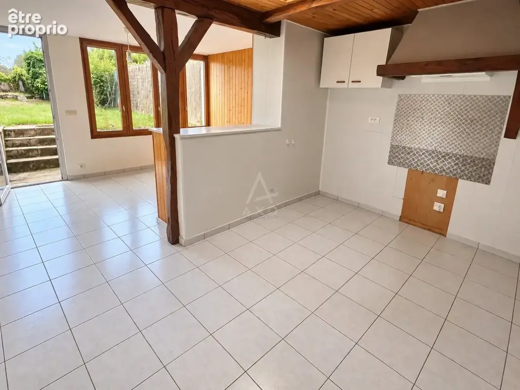 Maison de 126 m²-3 chambres Centre-ville de Montaigu - photo 2