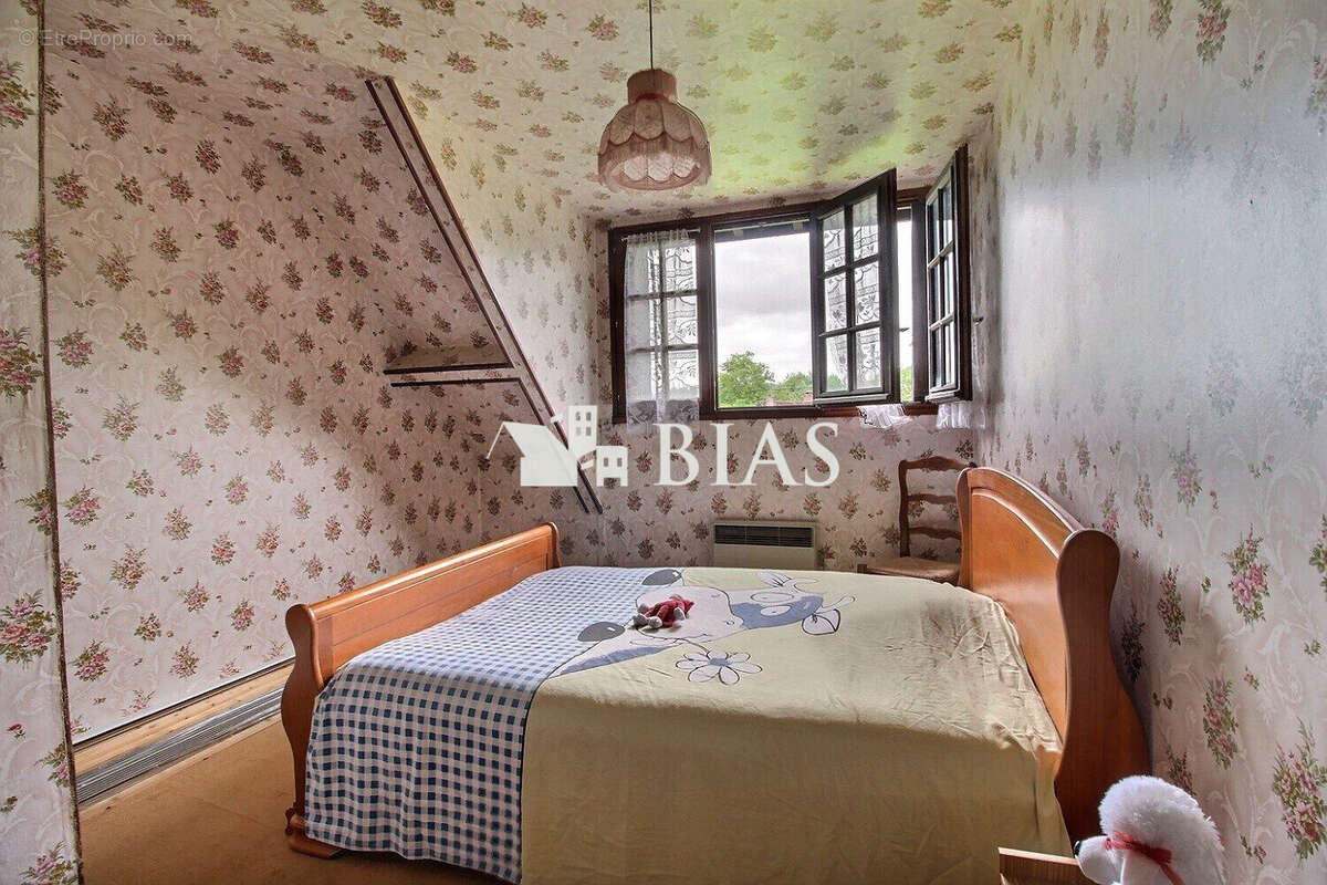 Maison à FORGES-LES-EAUX