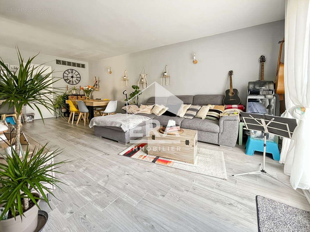 Appartement à MELUN