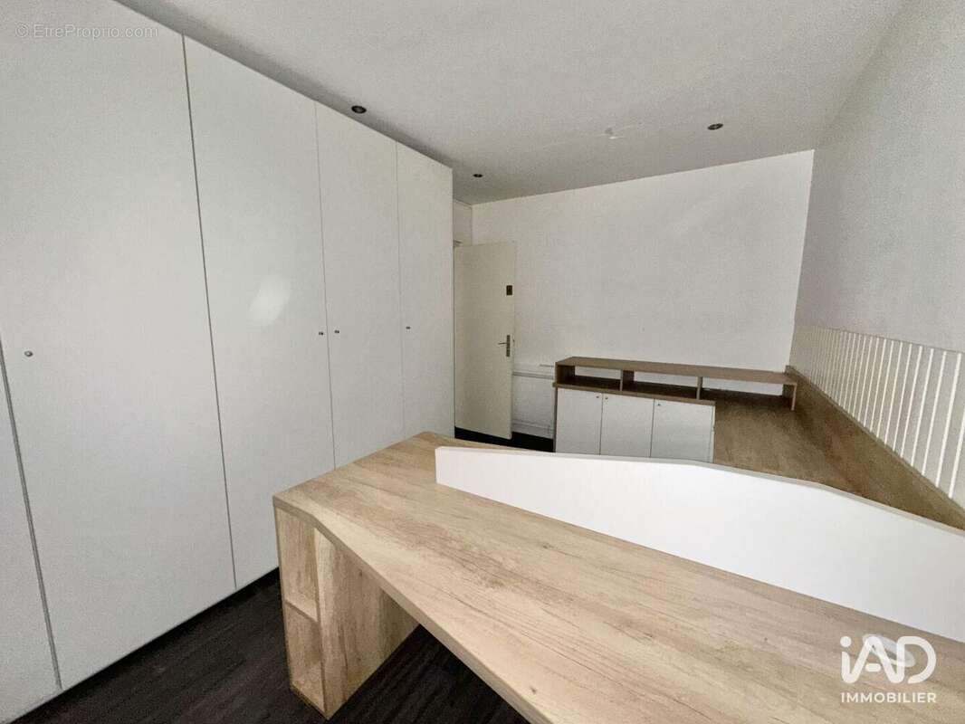 Photo 8 - Commerce à PARIS-17E