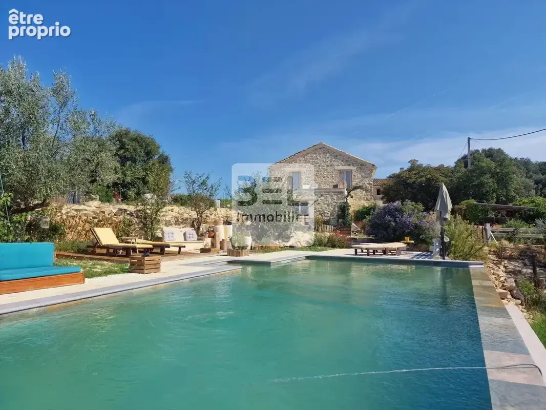 Photo Maison à Bagnols-Sur-Ceze au prix de 1 300 000€