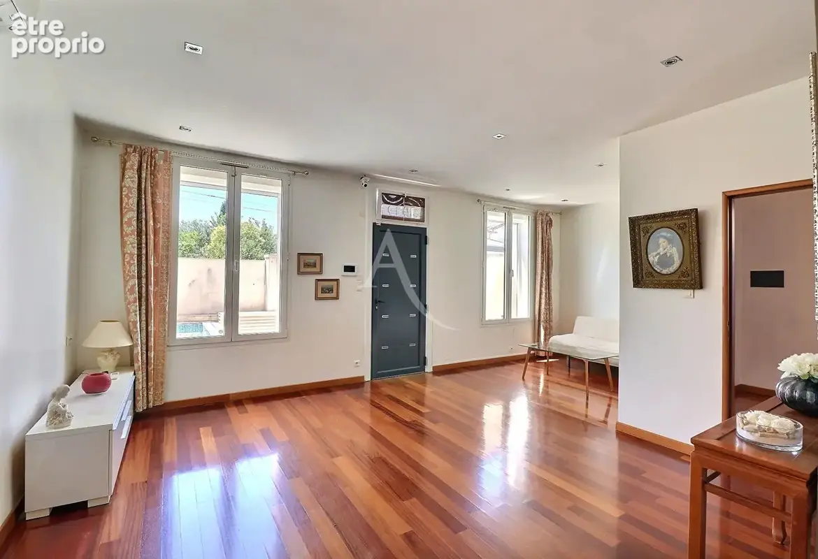 Appartement  86 m2 - bas de maison marseillaise - marseille 13012 - terrasse - piscine - photo 2