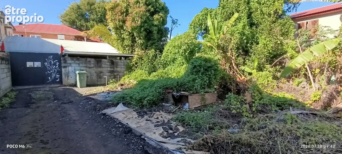 Photo Terrain à Saint-Pierre au prix de 29 000€