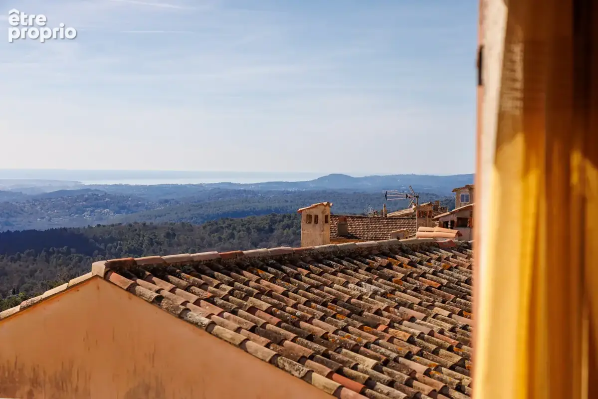 Tourrettes-sur-loup    2 pieces ultra lumineux avec vue mer ! - photo 9