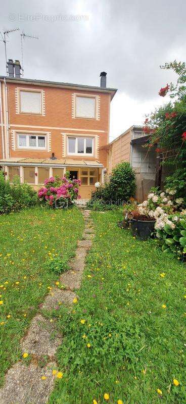 Maison à AILLY-SUR-SOMME