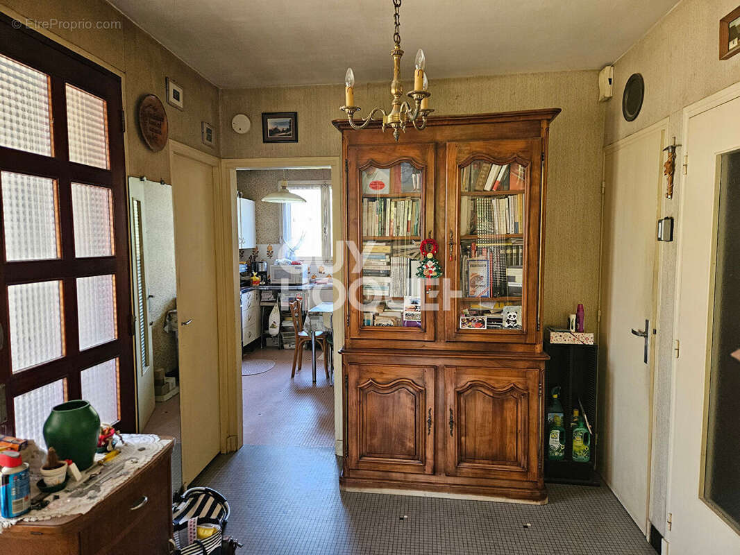 Maison 90 m² à Le Blanc-Mesnil  - photo 2