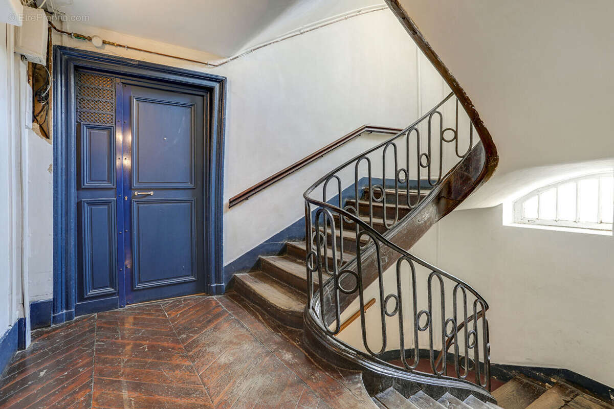 Appartement à PARIS-10E