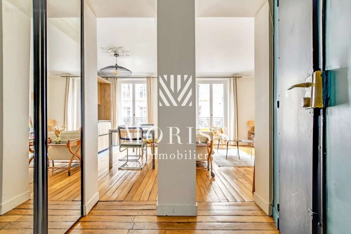 Appartement à PARIS-18E