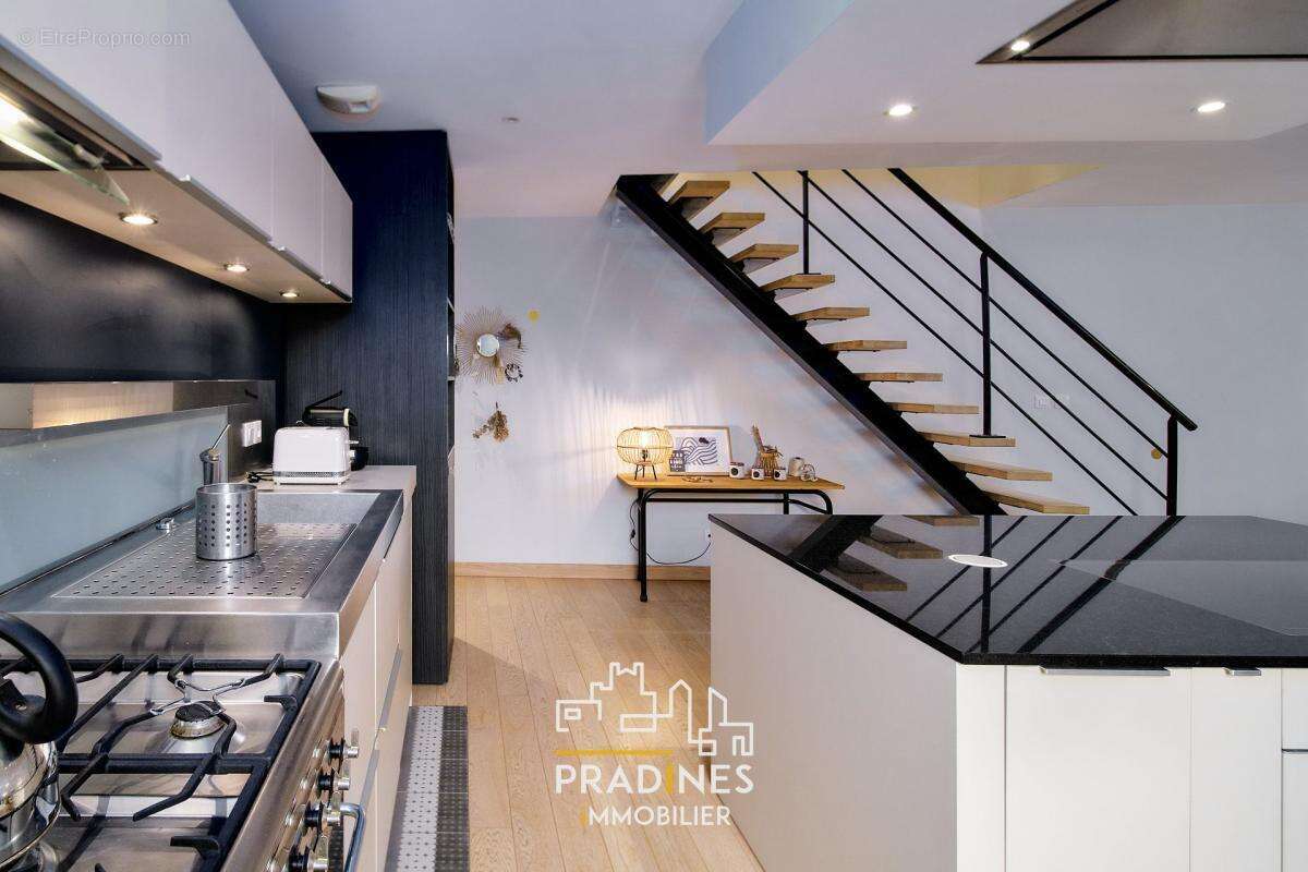 Appartement à MORNANT