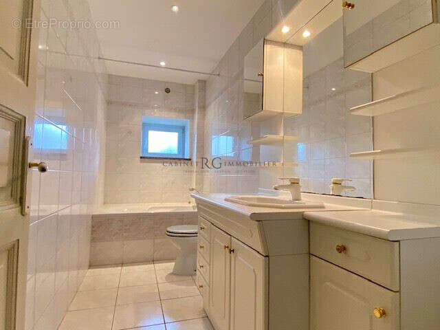 Appartement 158 m² à Metz  - photo 8
