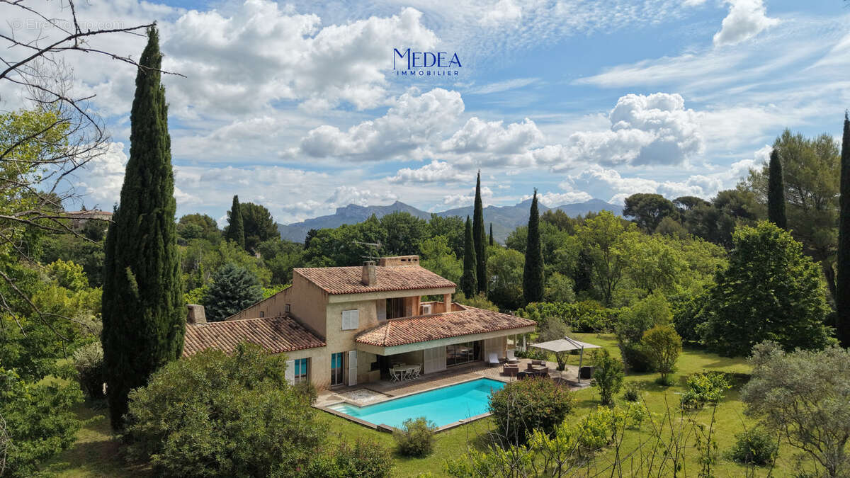 Photo 2 - Maison à AUBAGNE