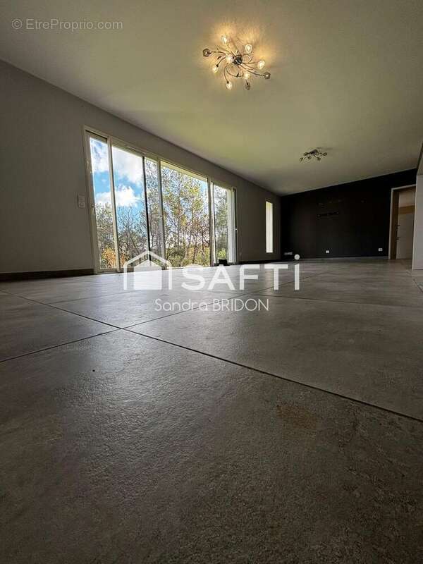 Photo 4 - Maison à LORGUES