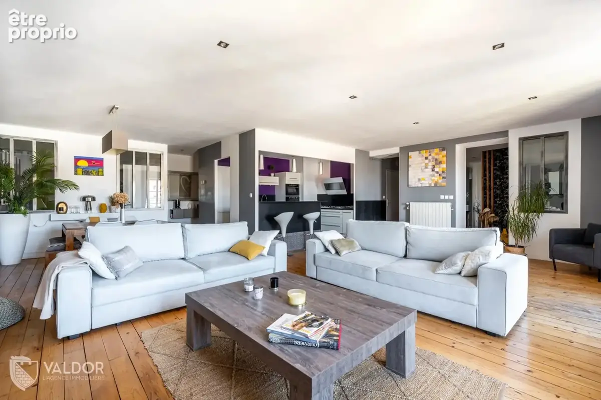 Photo Appartement à Villefranche-Sur-Saone au prix de 320 000€