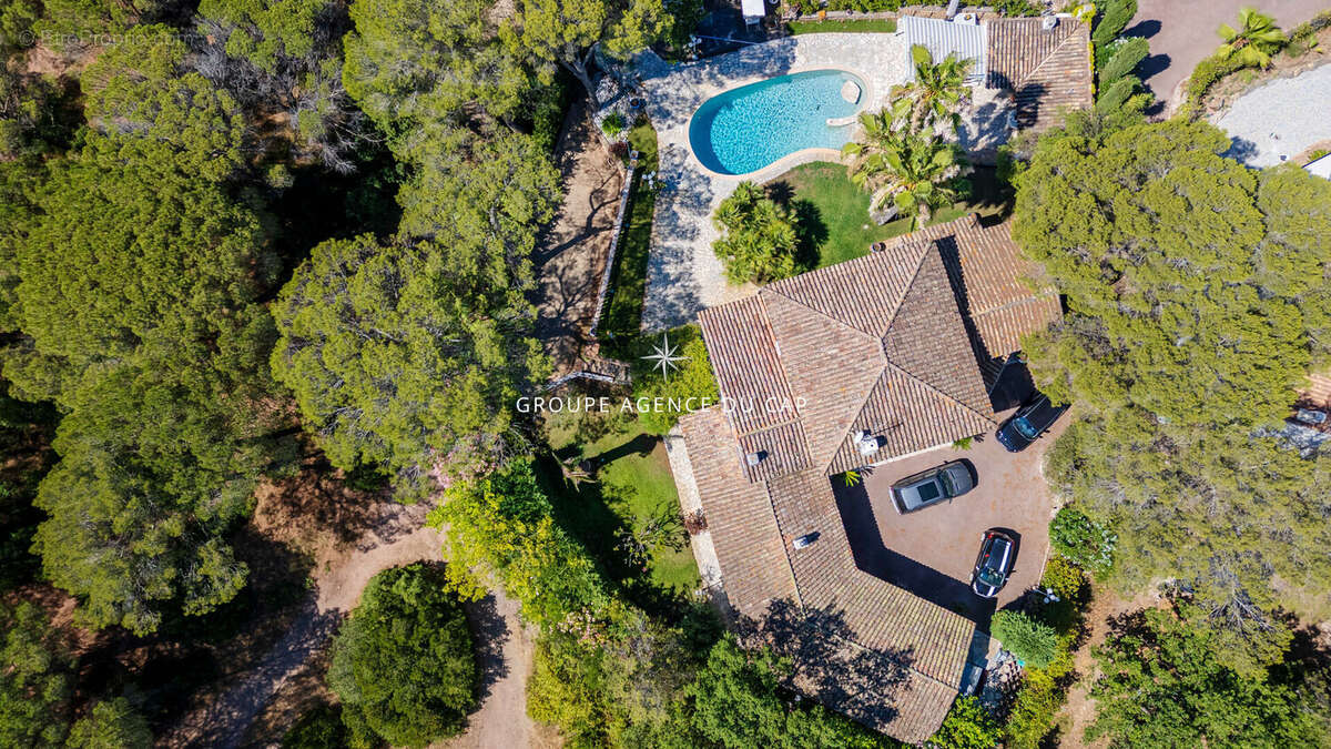 Villa tour de mare avec piscine au calme - photo 12