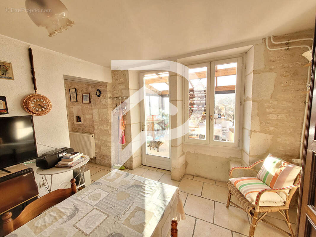 Maison à AUBEPIERRE-SUR-AUBE