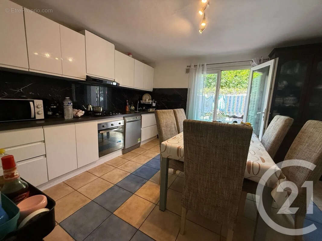 Appartement à MENTON
