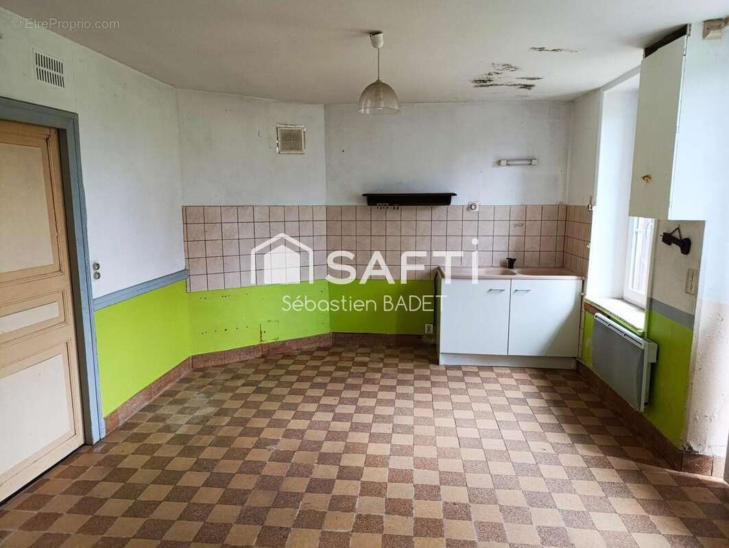 Maison 64 m² à Paudy  - photo 2