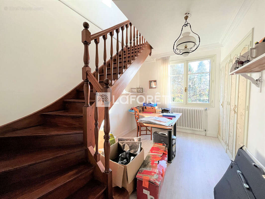 Maison à SAINT-NICOLAS-DE-LA-GRAVE