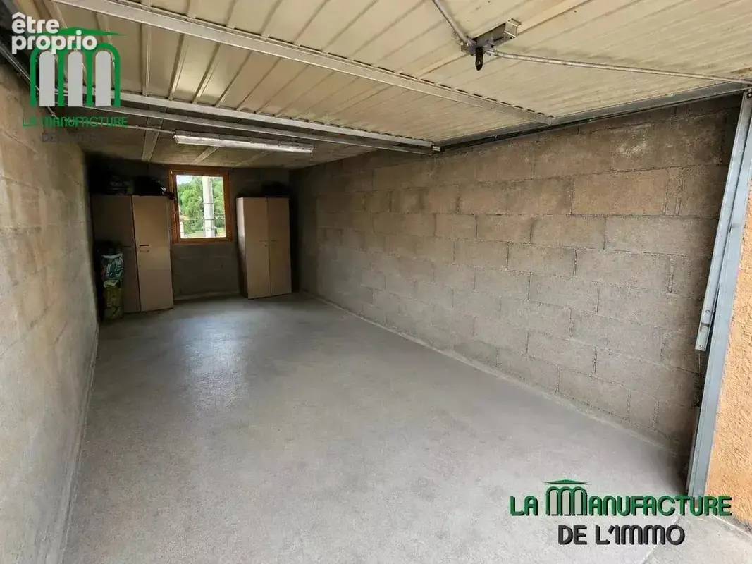 Appartement type F4 bis – 67,33 m² carrez (104,48 m² au sol) – terrasse tropezienne – garage – stationnement - photo 9