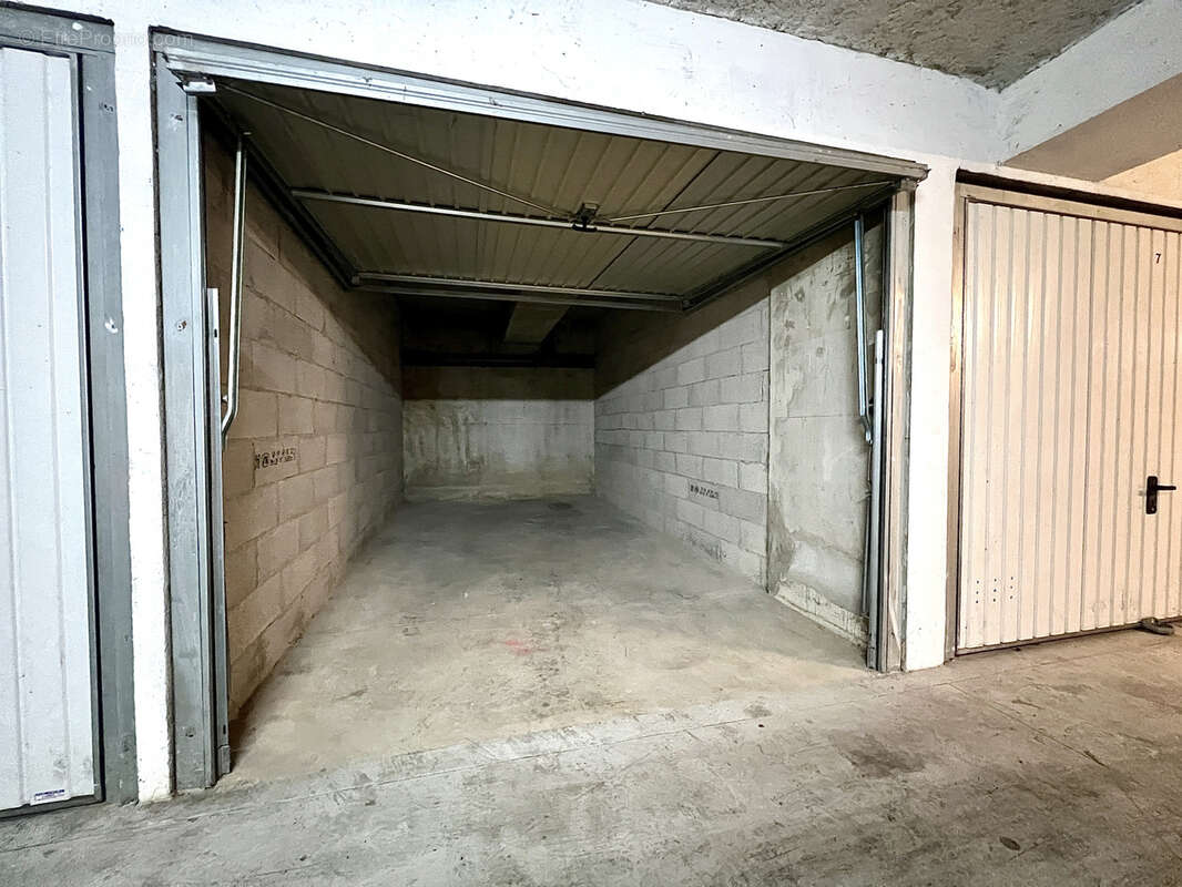 Appartement à MARSEILLE-13E