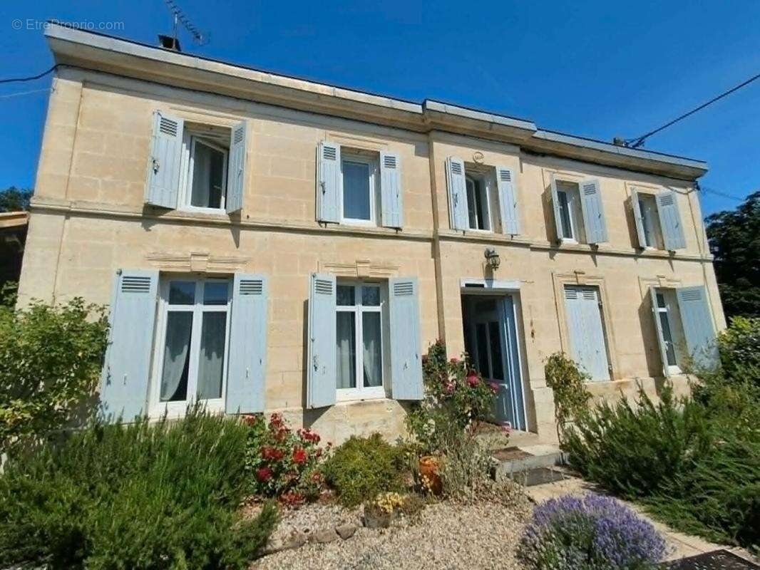 Maison à SAINT-AUBIN-DE-BLAYE