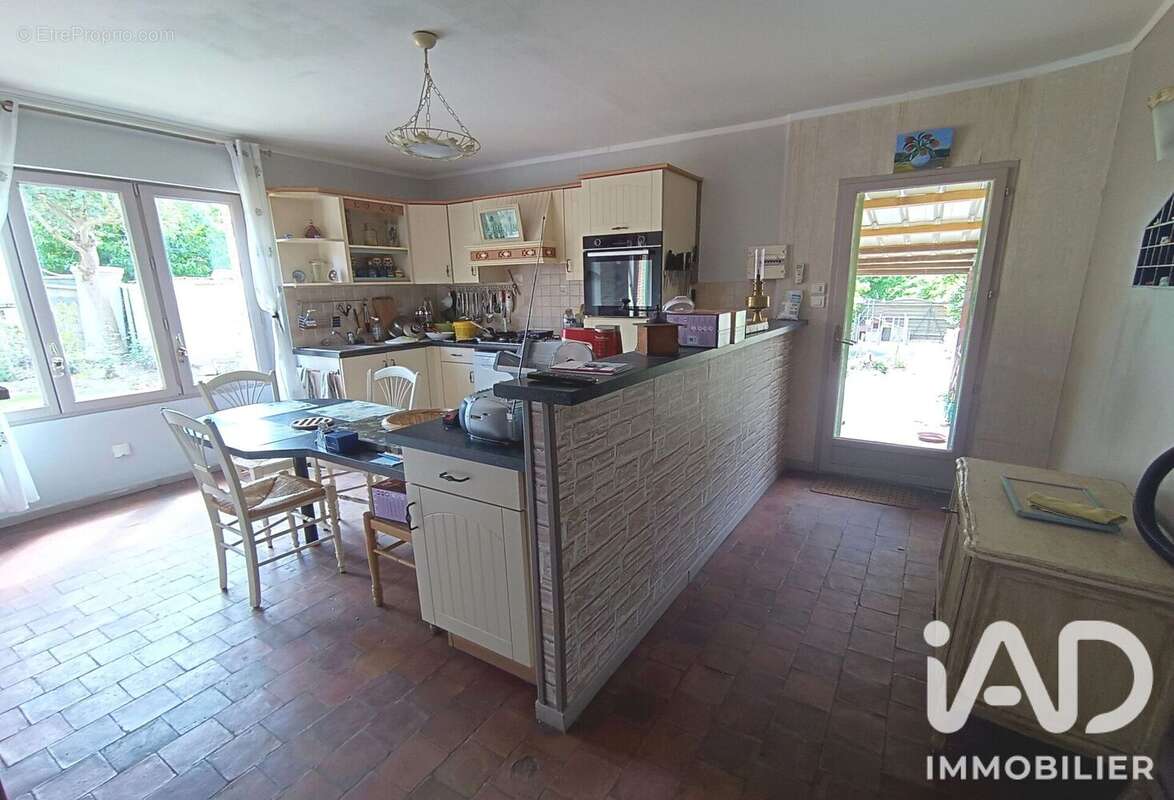 Maison 114 m² à Maintenon  - photo 7