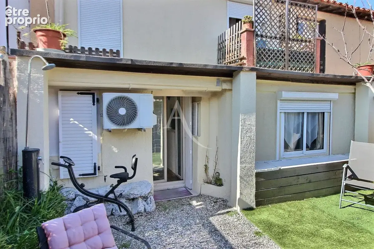 À vendre villa 2 faces distribuant 2 logements avec garage et jardin - photo 12