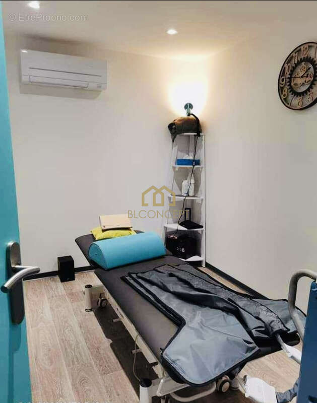 Commerce à VILLENAVE-D&#039;ORNON