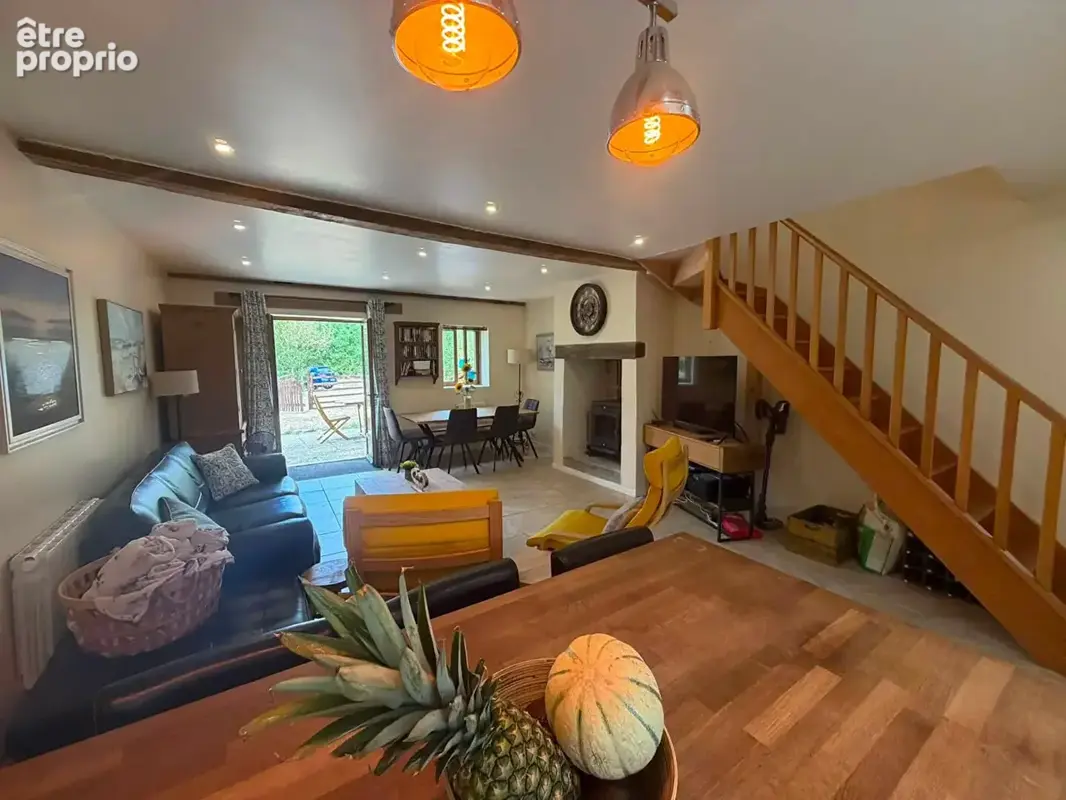 HAUTE-VIENNE -Superbe maison en pierre entièrement rénovée avec jardin de 2 917 m² et grande grange - photo 5