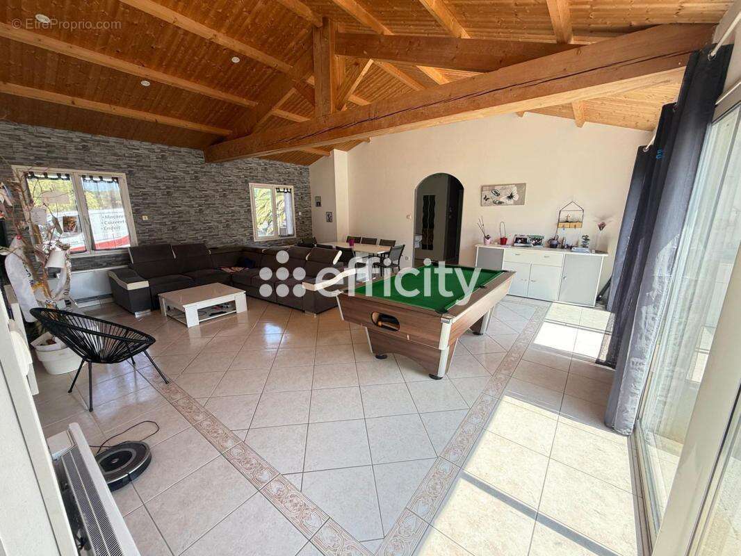 Maison 172 m² à Poiroux  - photo 6