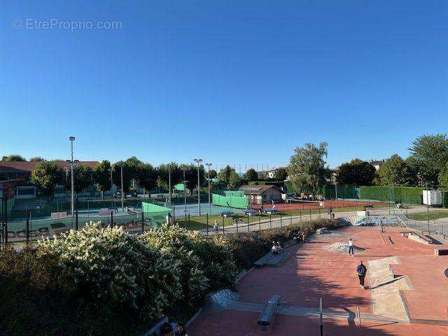 Appartement à LA ROCHE-SUR-FORON